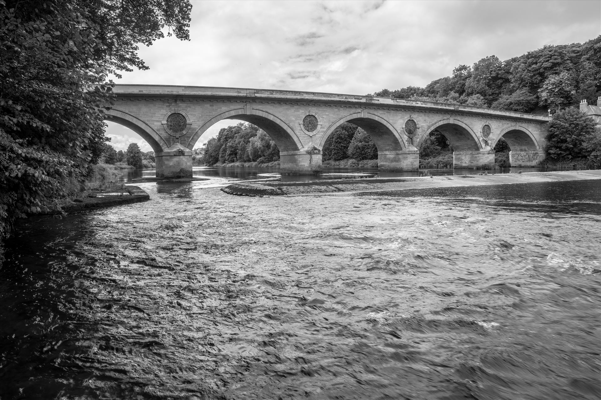 Bridge over the Tweed - This bridge over the River Tweed denotes the English/Scottish border at Coldstream in the Scottish Borders. by philreay