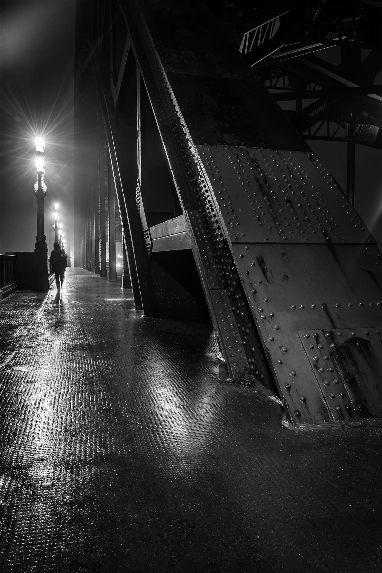 Fog on the Tyne 4 - Shot on the Tyne bridge at Newcastle early one foggy morning by philreay