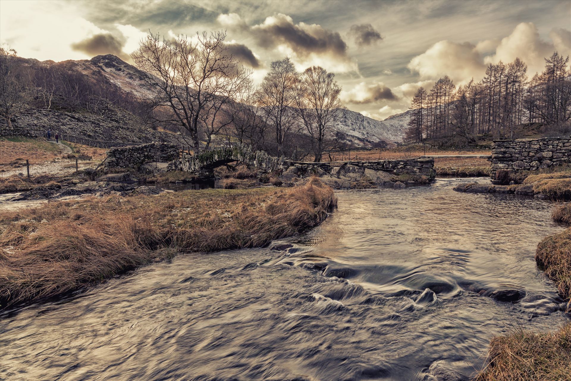 Slaters bridge -  by philreay