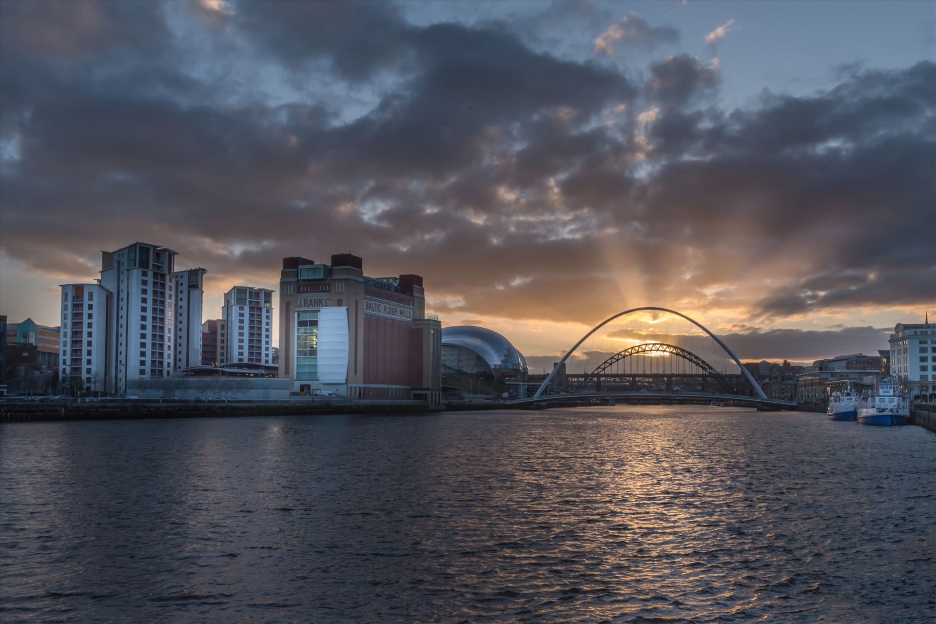 Sunset on the Tyne -  by philreay