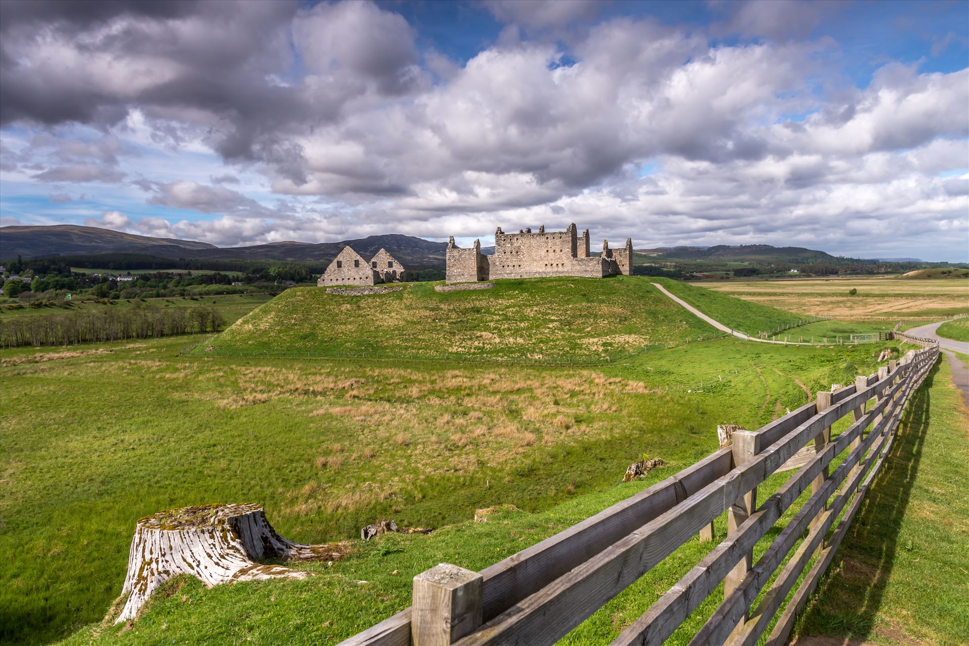 Ruthven Barracks - Ruthven Barracks, near Ruthven in Badenoch, Scotland, are the smallest but best preserved of the four barracks built in 1719 after the 1715 Jacobite rising. by philreay