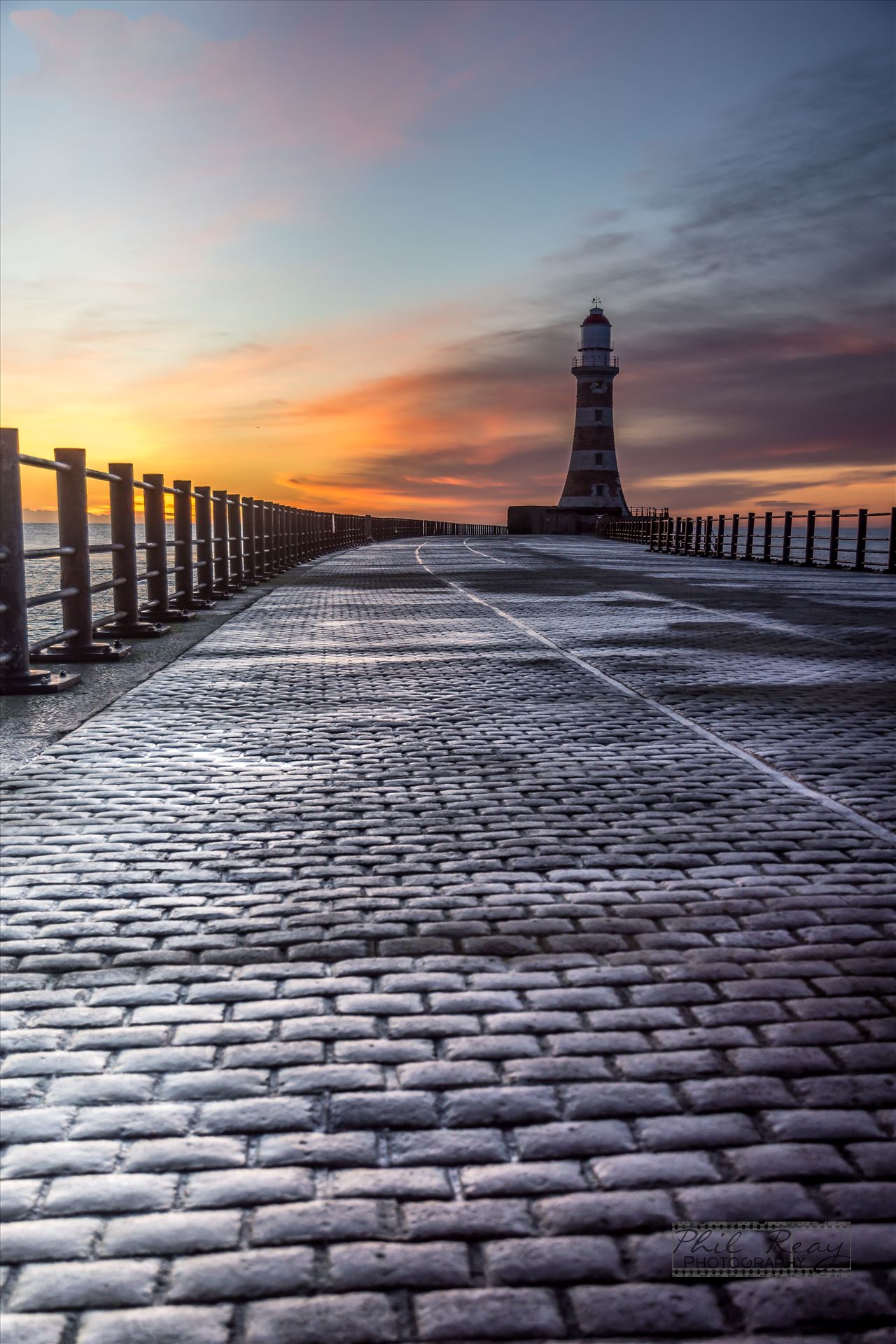 Roker Pier, Sunderland -  by philreay