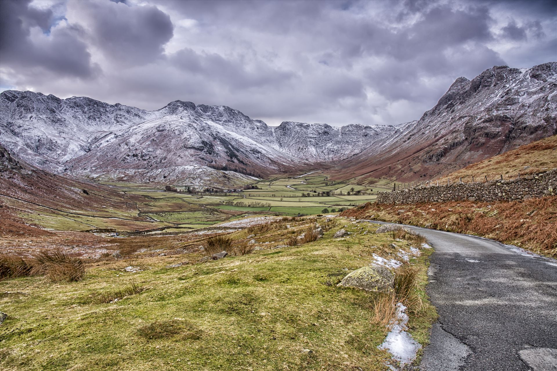 Snowy mountainsA snowy landscape shot taken in the Langdale area of the Lake District.