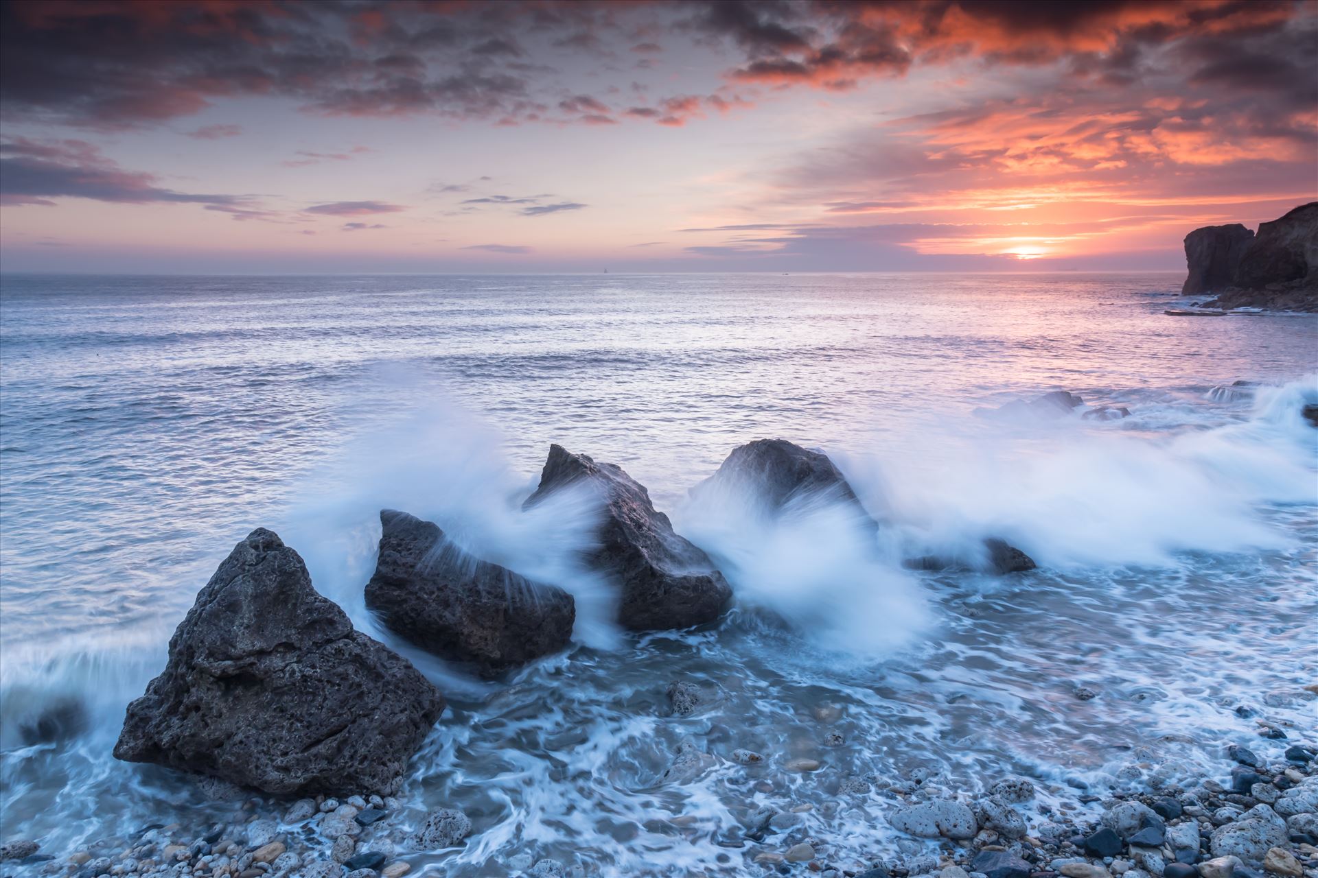 The 4 Sisters of Graham Sands, South Shields -  by philreay