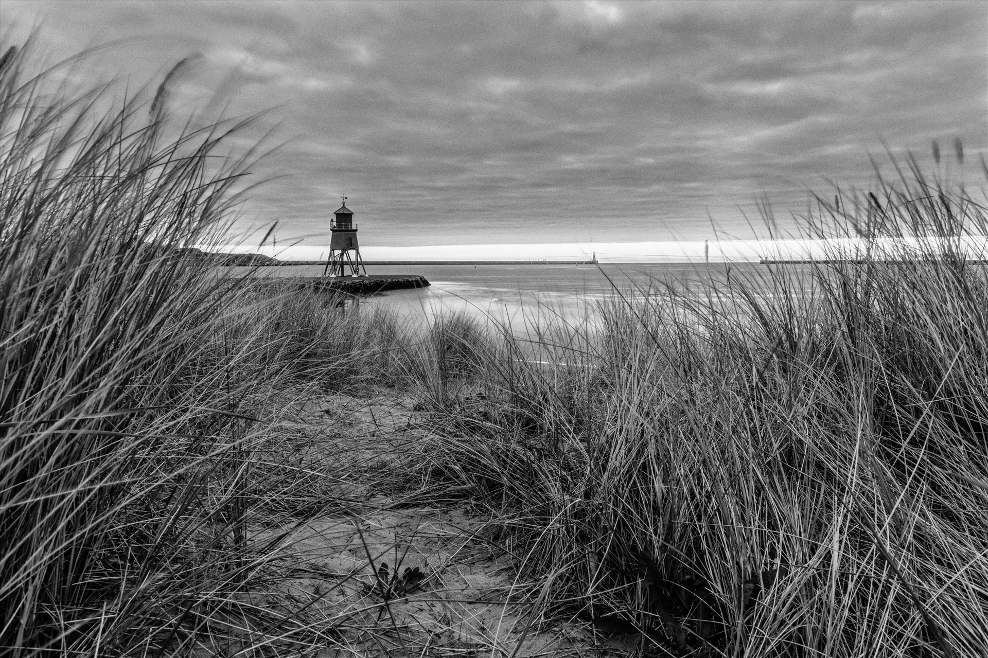 South Shields at dawn -  by philreay