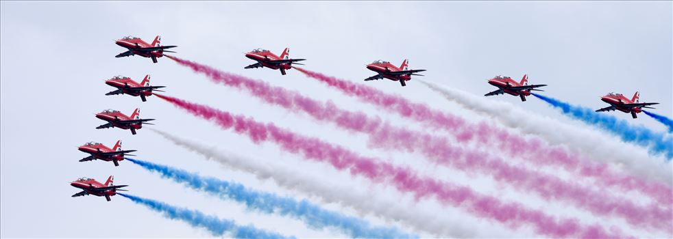 Red Arrows - The Red Arrows taken at the Sunderland air show 2016