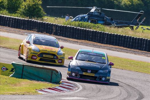 Preview of British Touring Car Championship at Croft circuit 05