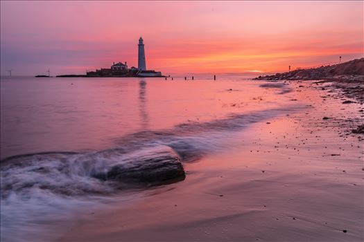 Preview of Sunrise at St Mary`s lighthouse & island, Whitley Bay 004