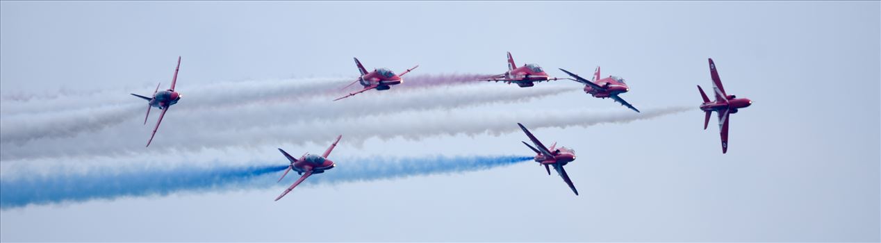 Red Arrows - The Red Arrows taken at the Sunderland air show 2016