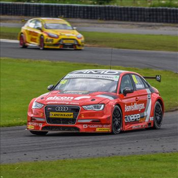 British Touring Car Championship at Croft circuit 18 - 